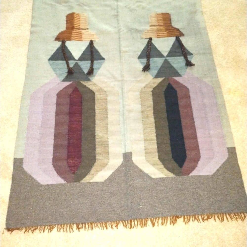 Two Chismosas Hanging tapestry